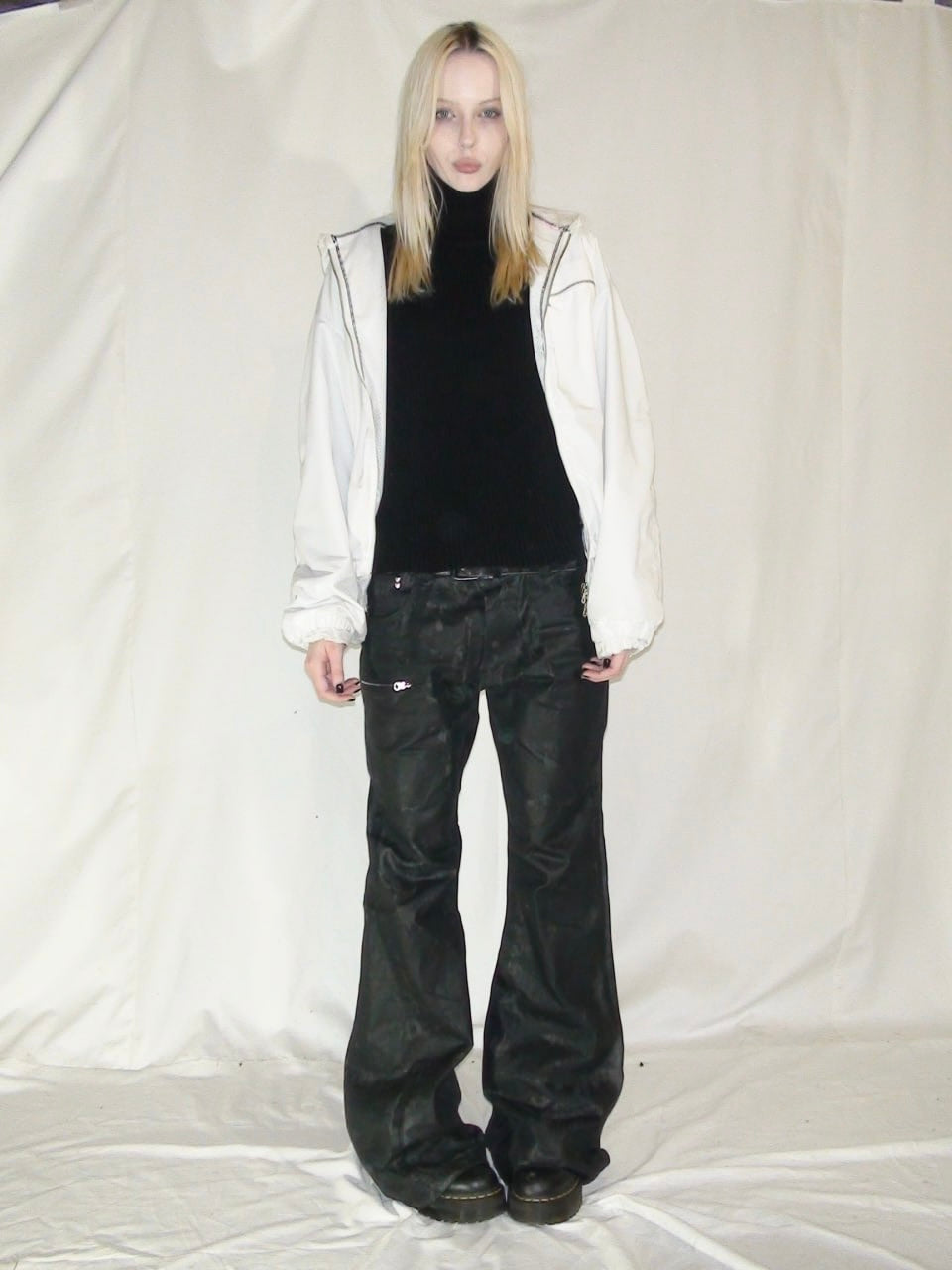 2c4 'ABYSS' waxed flared jeans