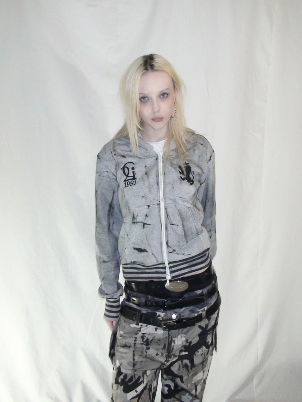 2c4 'VEIL" zip hoodie grey