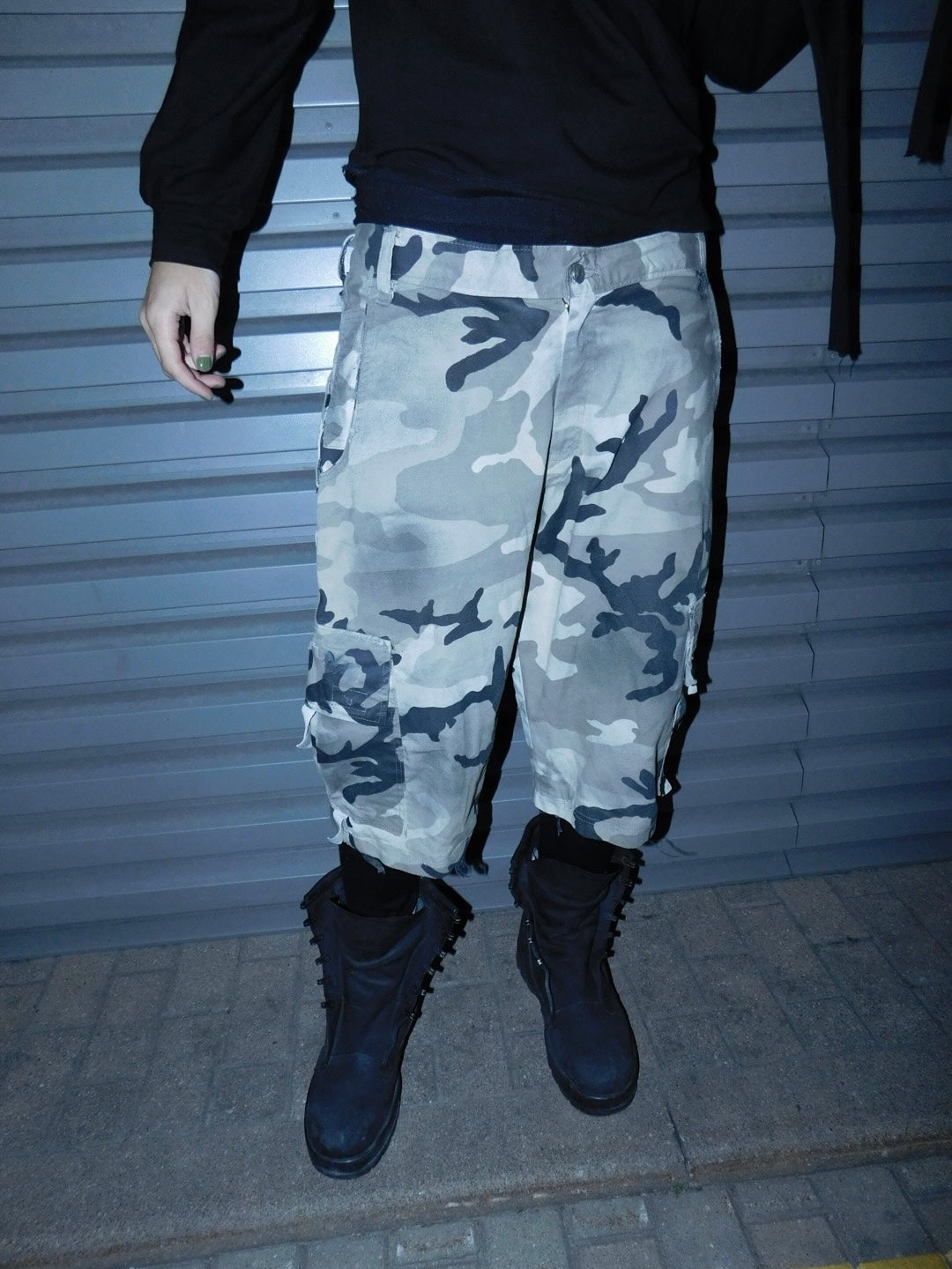 Grey camo cargo shorts 2C5