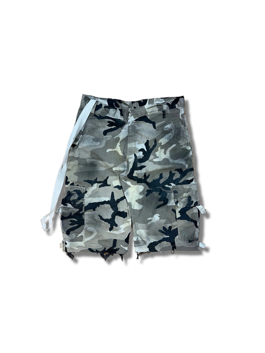 Grey camo cargo shorts 2C5