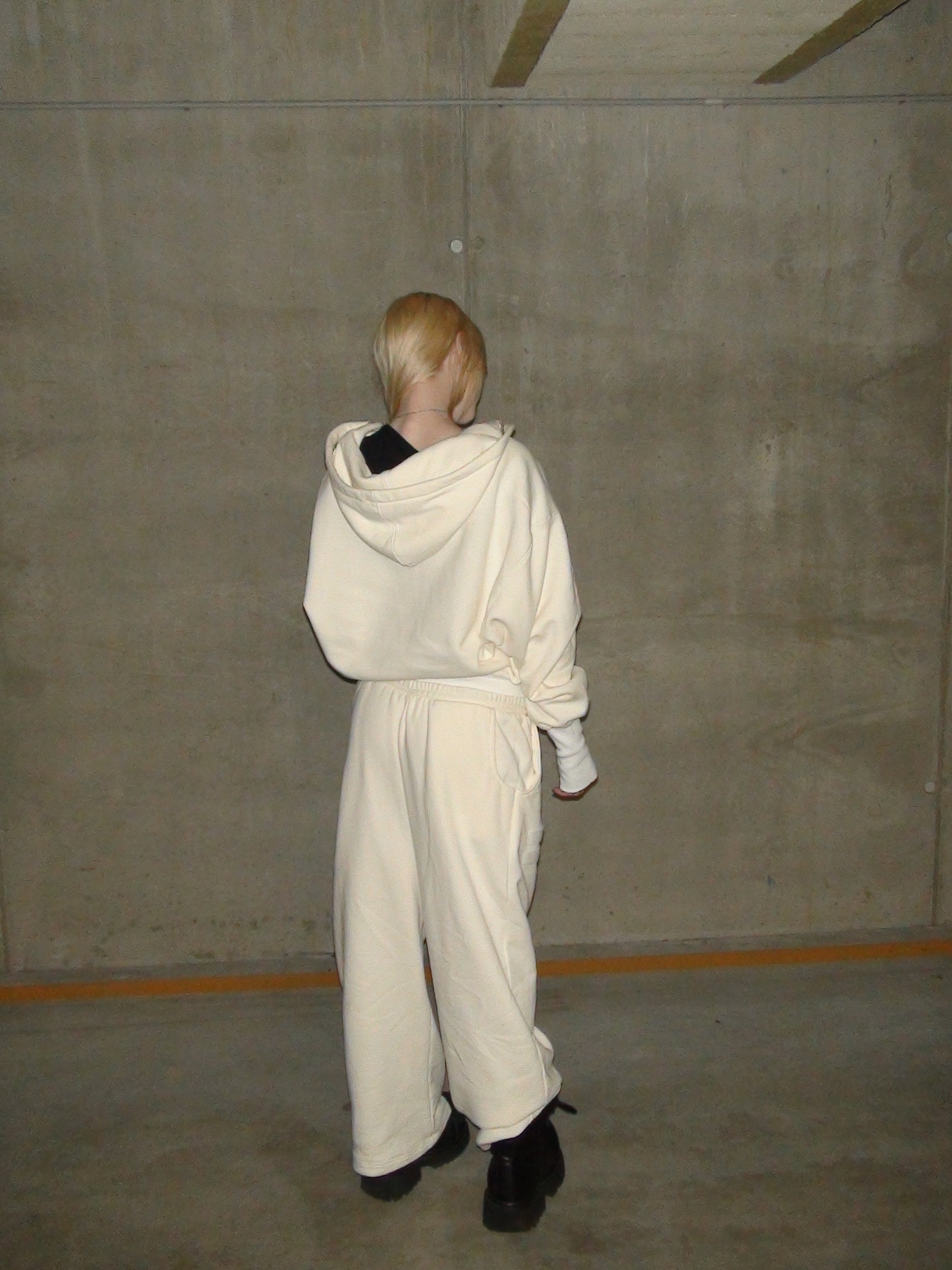 White sweatpants 233+