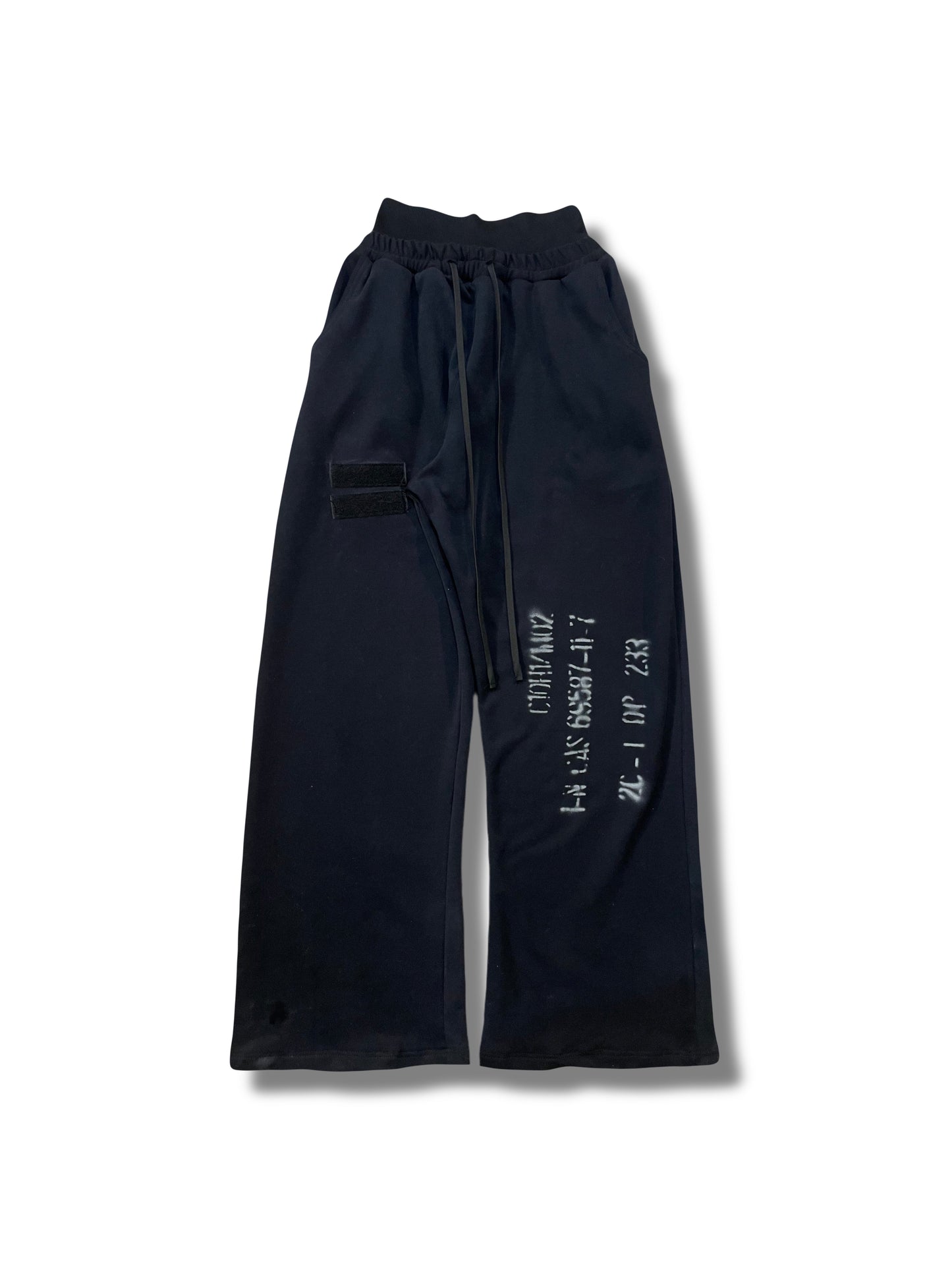Black sweatpants 233+